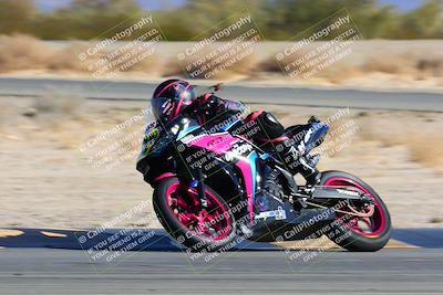 media/Jan-08-2022-SoCal Trackdays (Sat) [[1ec2777125]]/Turn 4 (1145am)/